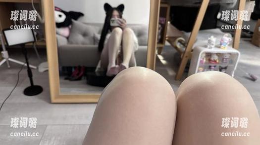玫桃泡芙 微密圈 - 玫桃泡芙图包:那位女神长得好像刚从梦里走出来的