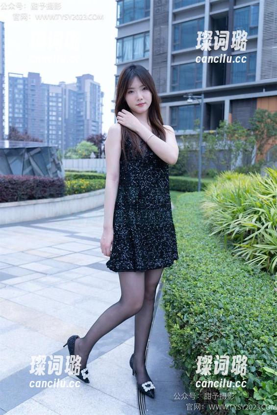 甜予摄影-齐齐 甜予摄影 - 吊带轻盈,齐齐的高清壁纸让我想起玲珑心思的每一笔。
