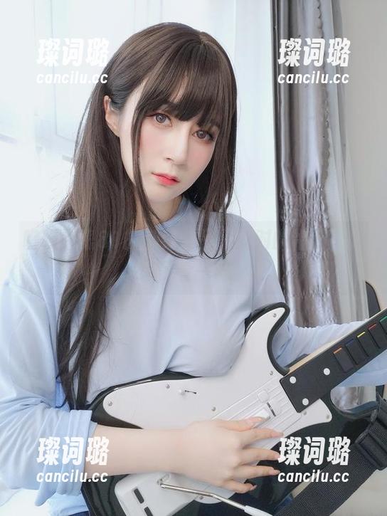 白银81 瞧瞧白银81的御姐作品,绝对的福利,又想多看一遍。