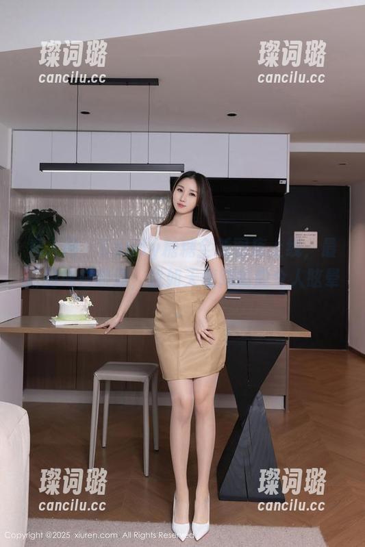 秀人网-Candy糖糖 秀人网 - Candy糖糖全新图库上线,最新的纯白映像,犹如天使降临般令人眩晕。