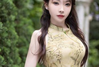 秀人网 – 旗袍新姿势，nancy小姿的作品集里你一定能找到新灵感，没事聊聊天。