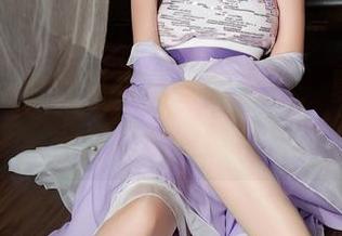 秀人网 – 白丝写真再上新台阶，夏甜甜给你最新的惊艳