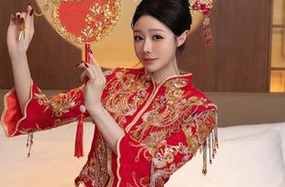 秀人网 – 专业、帅气又有些撩，奈汐酱nice的职业装私拍资源成了我的午后小确幸