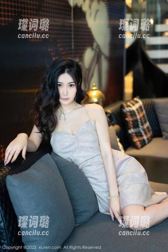 秀人网 - 一卷酸甜苦辣，杨晨晨Yome黑丝美腿图包，边看边自言自语！