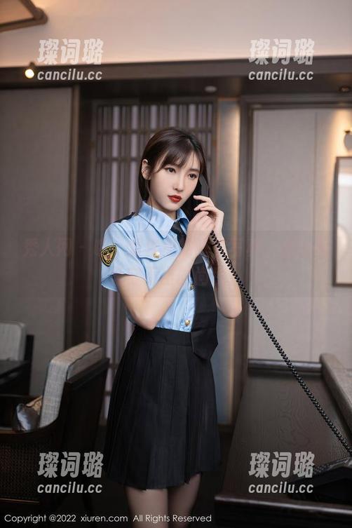 秀人网-爱酱里 秀人网 - 哦,爱酱里的睡衣写真,谁说家里穿不出时尚感?