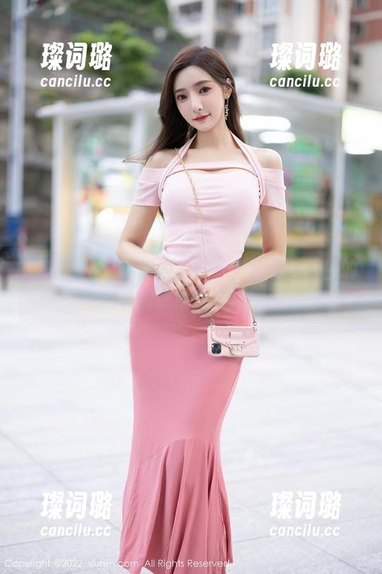 秀人网-白小喵 秀人网 - 白小喵的私房护士合集:天生的‘治愈系’好吗!