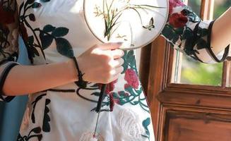 秀人网 – 看舒林培穿的连衣裙，从图集中收集眼馋