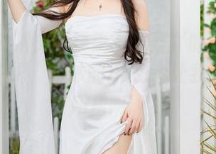 秀人网 – 从艾栗栗栗栗栗栗吖的白丝写真集中沉沦吧，巧妙的poses让我有些不知所措呢。