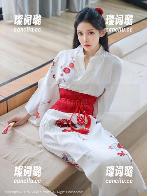 秀人网-软软 秀人网 - 软软来的自拍系列,凡是手机都想偷瞄一眼!