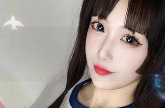 连衣裙作品：章鱼小童谣的定制风，时尚不需要严肃对吧？