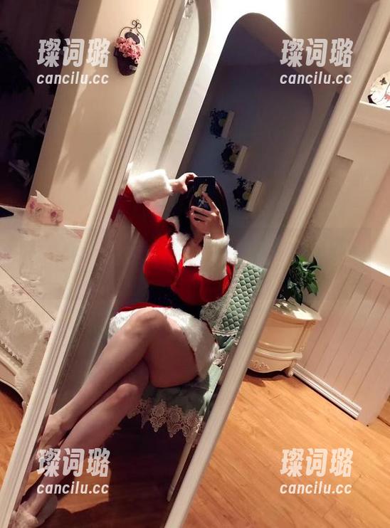 童小芯 微密圈 - 谁说吊带只适合夏天?童小芯的白丝写真打破了所有常规!