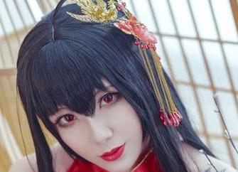 羊大真人的兔女郎冒险：作品集里撒下了毛茸茸的梦！