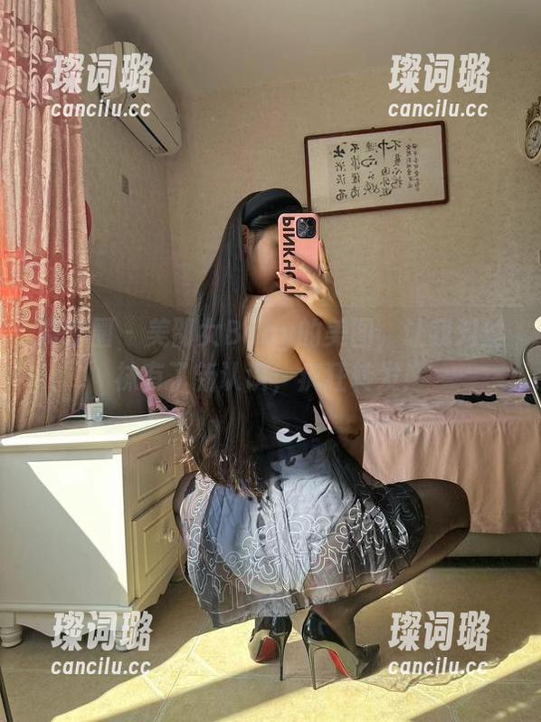 美邵女Baby 微密圈 - 美邵女Baby的美图,让我对丝袜有了新认识,疯狂转发!