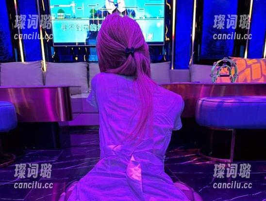 微密圈 - 跟着脸红Dearie上的高跟，资源太美但小心别摔倒哦！