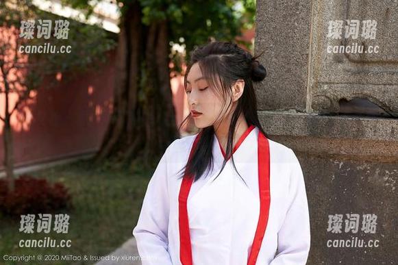 蜜桃社-吴凯莉Kelly 蜜桃社 - 嘘,吴凯莉Kelly的比基尼合集刚有新鲜更新,时刻保持关注吧!