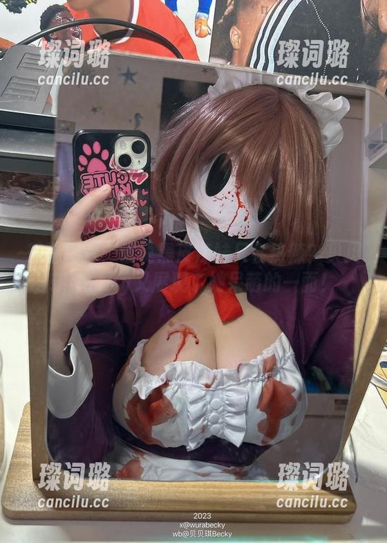 贝贝琪Becky 精选图片:谁说黑皮辣妹只会热辣?贝贝琪Becky又展现了她呆萌的一面!