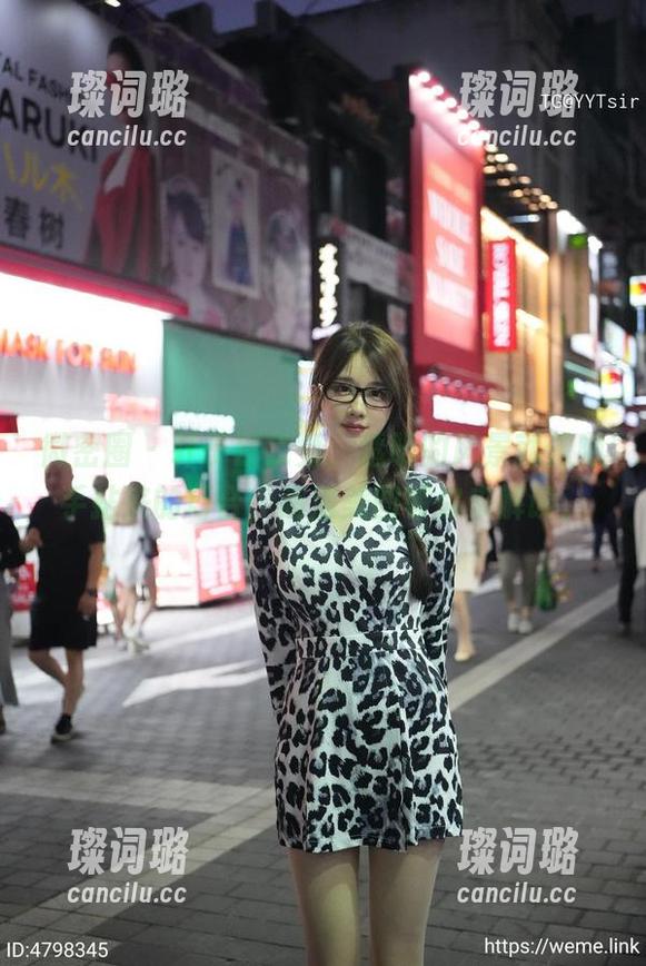 轩子巨二兔 微密圈 - 轩子巨二兔,透明的风景就像随手拈来的巧合,高清美图等你来解读。