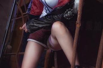 舌尖上的金鱼yui女仆：写真集加资源，吃完记得点赞哦！