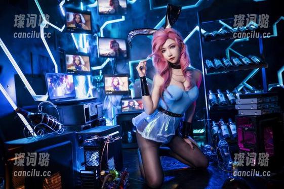 阮邑Fairy 不信你看!阮邑Fairy御姐写真集,下载之后百折不回的灵魂!