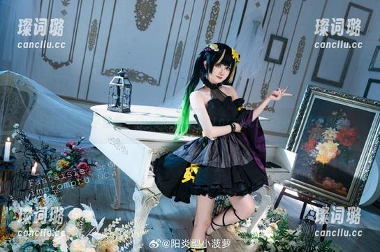 阳炎型小菠萝 哈喽阳炎型小菠萝:Quandlaphotorencontre万圣节原图