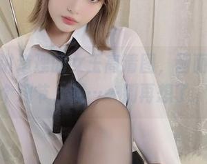 雯妹不讲道理的女王高清图，画面里的每个细节，嗯……别再想了。