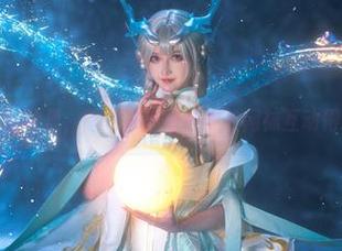 这些高清图片里，露儿大魔王和她的网袜互动得挺自然啊