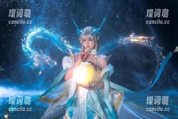 露儿大魔王 这些高清图片里,露儿大魔王和她的网袜互动得挺自然啊