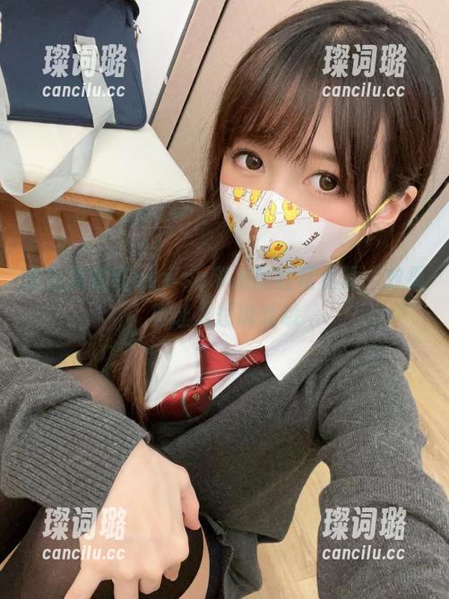 魔物喵nigisa 最近魔物喵nigisa带来的红裙资源,效果真让人想说哇哦