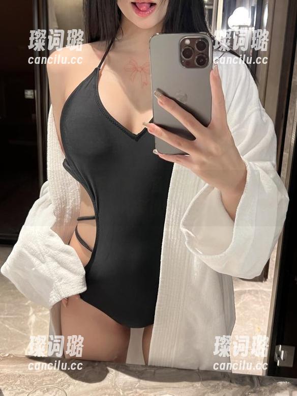 鱼神鱼 微密圈 - 浴室私拍:鱼神鱼的资源,不想多说